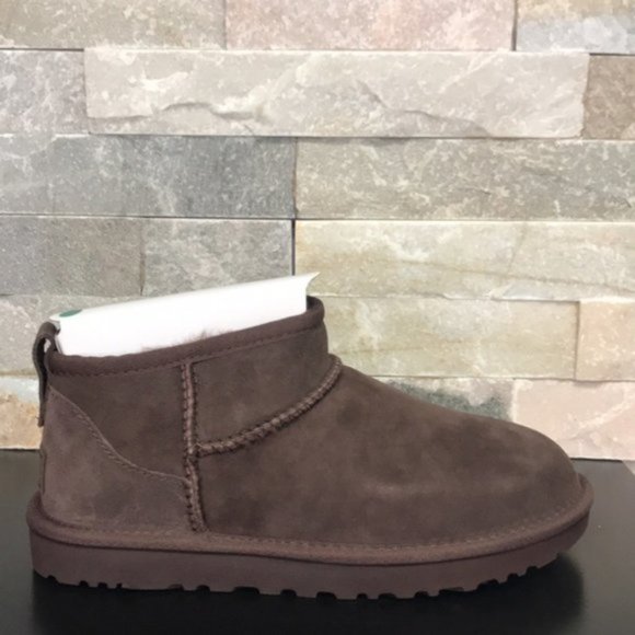 🎁 UGG Classic Ultra Mini Women's Ankle Boot - Picture 7 of 7